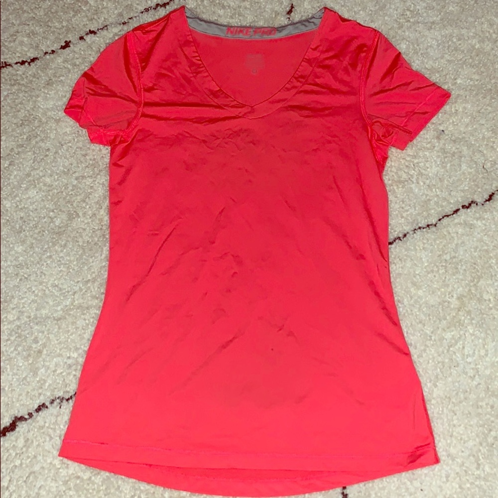 Nike Pro Tee